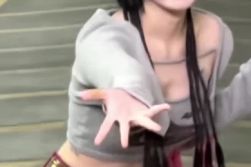 【绝对爆款】彻底炸锅!顶流片场停工大瓜网友:滤镜碎成渣!