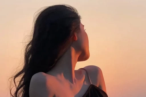 姚晨离婚霸榜热搜!她的两段婚姻诠释了“婚姻的两种结局”